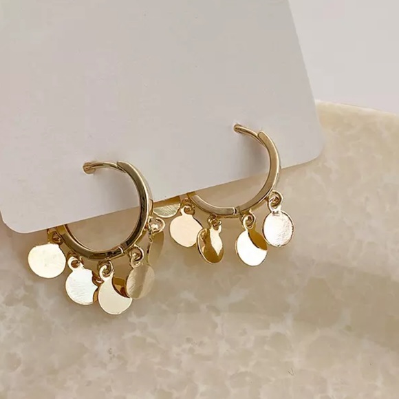 ✨Gold plated hoop earrings - Picture 6 of 6